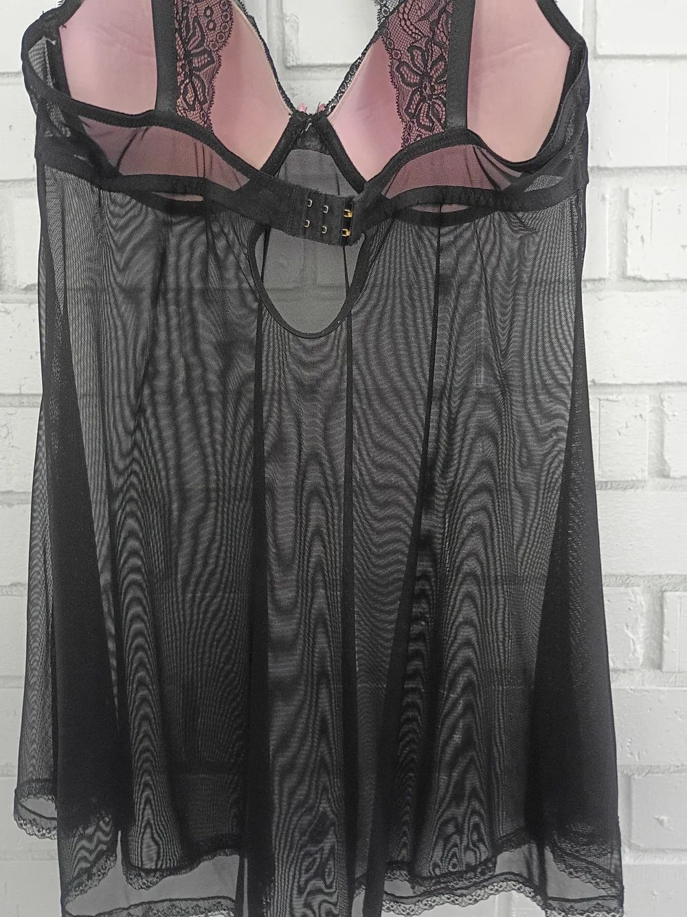 Daisy Fuentes Black & Pink Lace Babydoll Chemise Size 1X Adjustable Straps & Bra